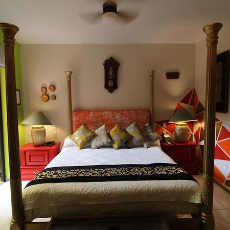 Eklectic Hotel Boutique กัวดาลาฮารา ภายนอก รูปภาพ