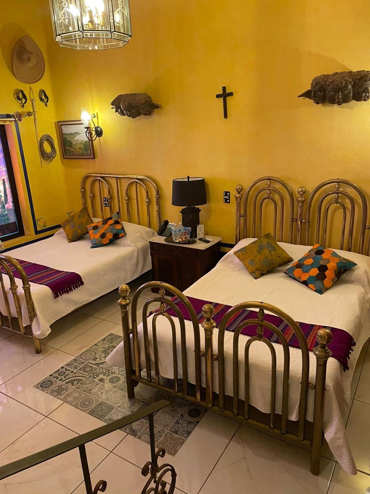 Eklectic Hotel Boutique กัวดาลาฮารา ภายนอก รูปภาพ