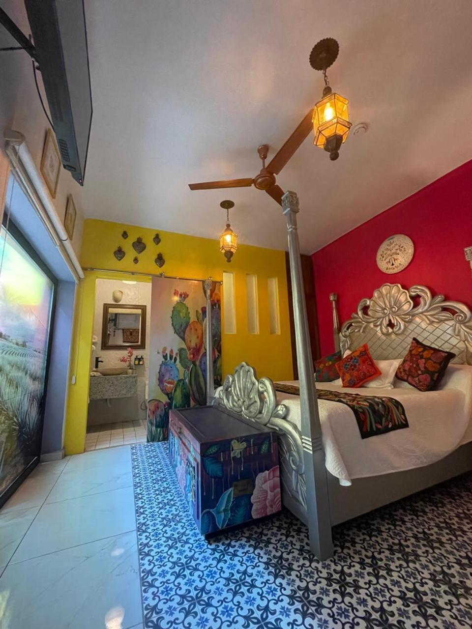 Eklectic Hotel Boutique กัวดาลาฮารา ภายนอก รูปภาพ